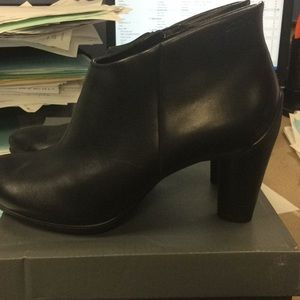 Ecco black leather ankle boots